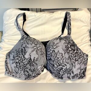 *EUC* CACIQUE Boost Plunge Bra -Size 46DD -White w/Black Lace - Padded/Underwire